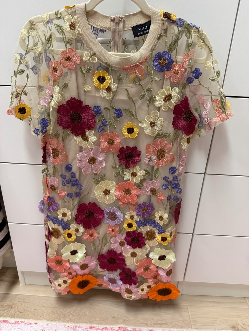 VICI Floral Embroidered Sheer Tunic Dress - Multicolor Flowers, size XS, NWT